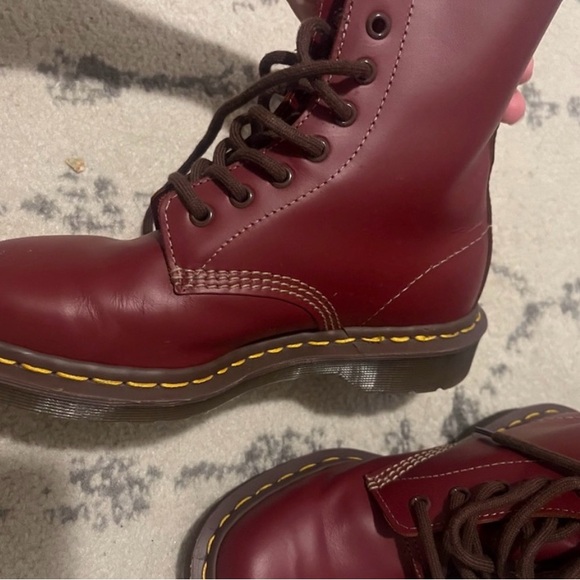 Vintage oxblood dr martens 1460 - Picture 2 of 6